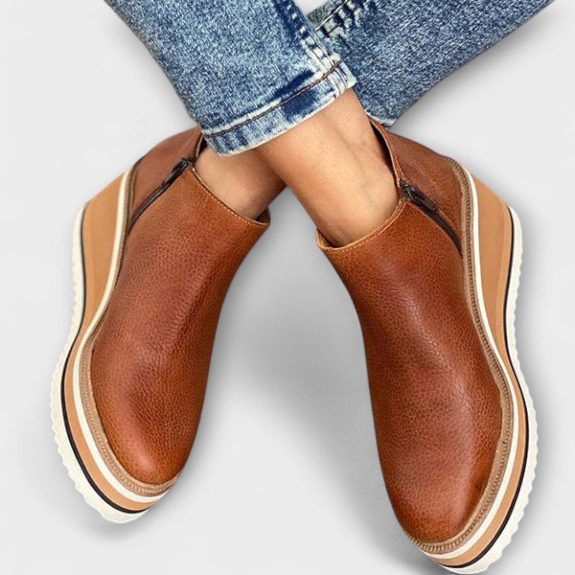 Aada - Elegantit ja mukavat saappaat