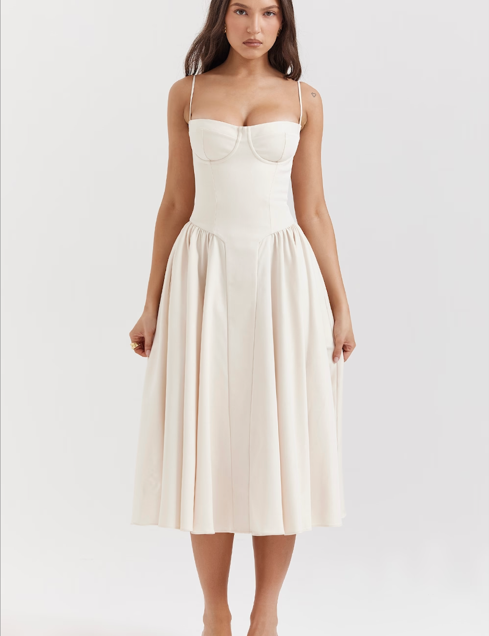 Siiri - mekko elegantti