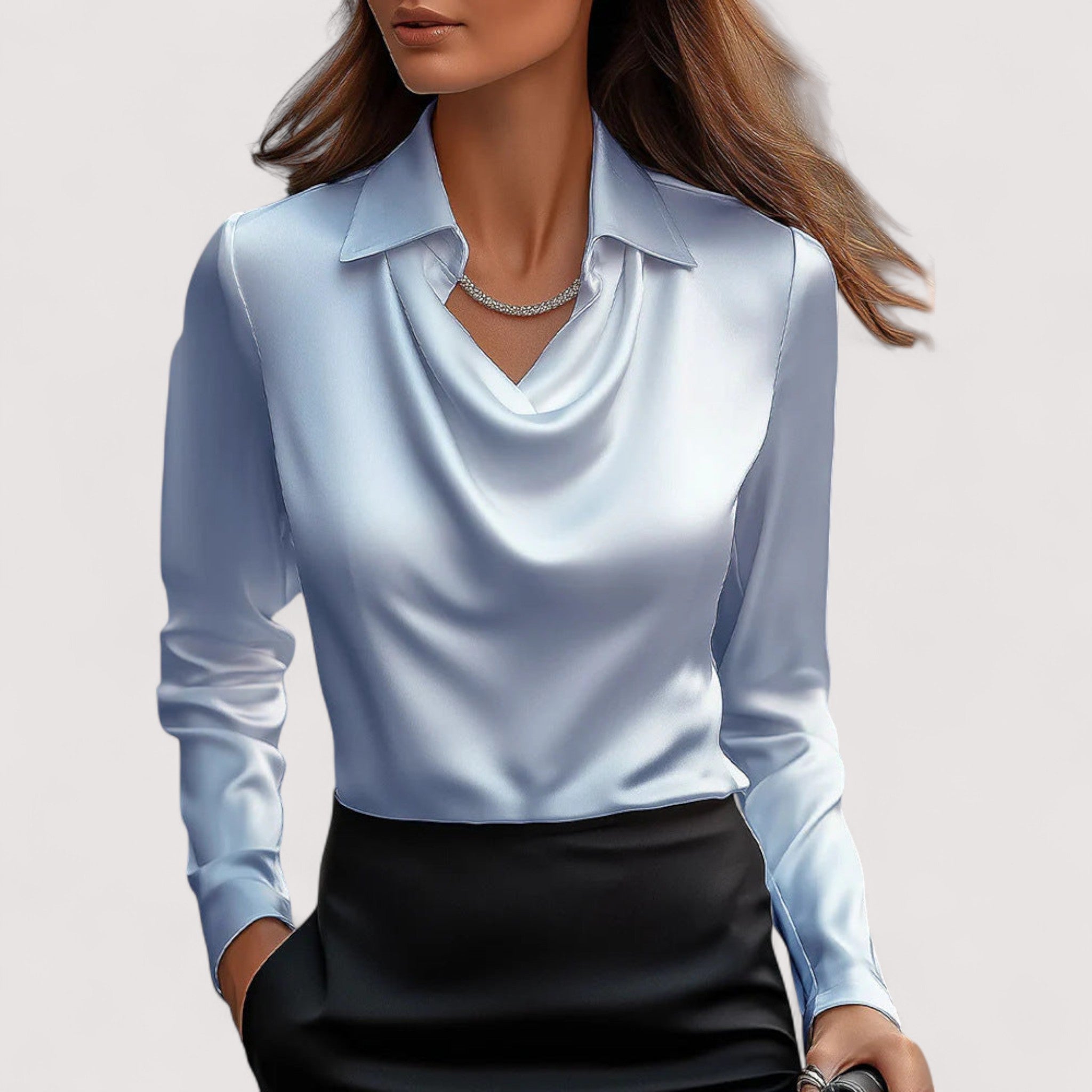 Charlotte™ | Satiinitoppi V-pääntiellä