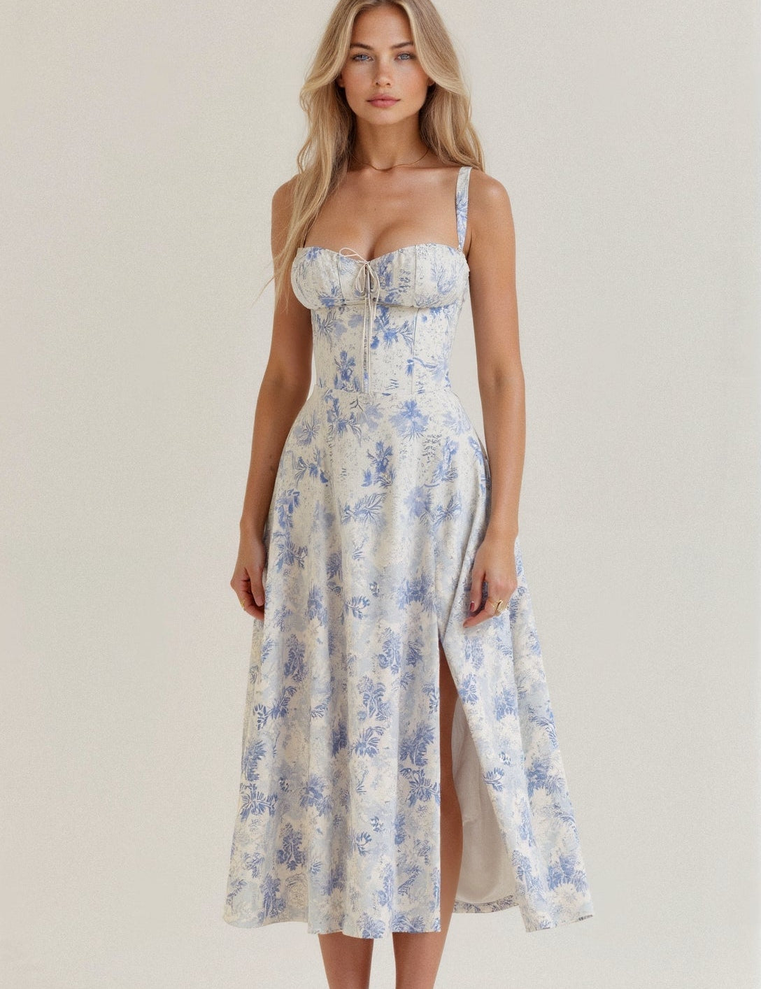 Hilla - Matalavyötäröinen mekko